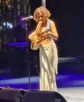 Aynur Doğan